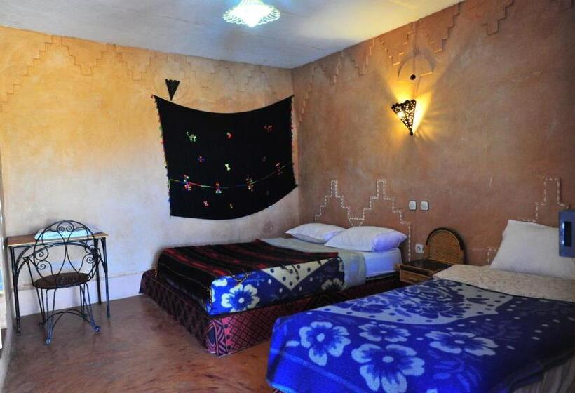 Standard Triple Room, La Kasbah Du Jardin