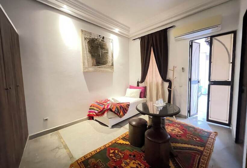 Standard Room, Riad Samarine