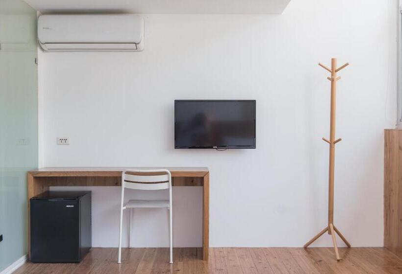 اتاق لوکس سه تخته, Star Hostel Taipei Main Station