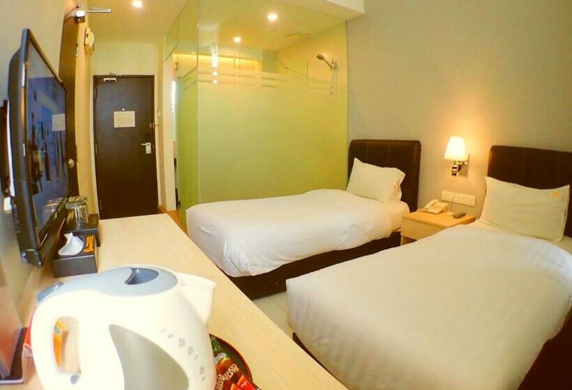اتاق لوکس با تخت بزرگ, De Elements Business Hotel Kuala Lumpur