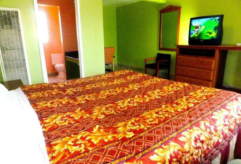 Стандартный Номер Кровать Кинг, Long Beach Motel