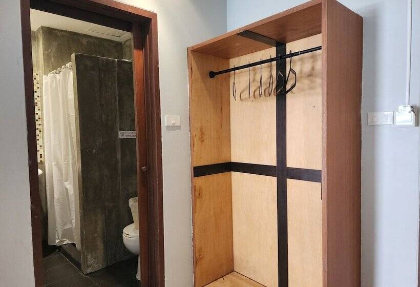 스탠다드 룸, Dfeel House