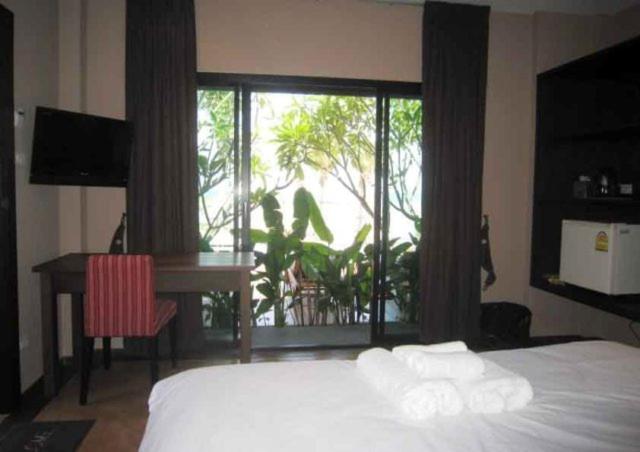 高级海景房, Chidlom Resort