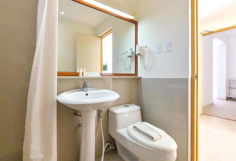 غرفة قياسية سرير ملكى, Signature Boracay South Beach