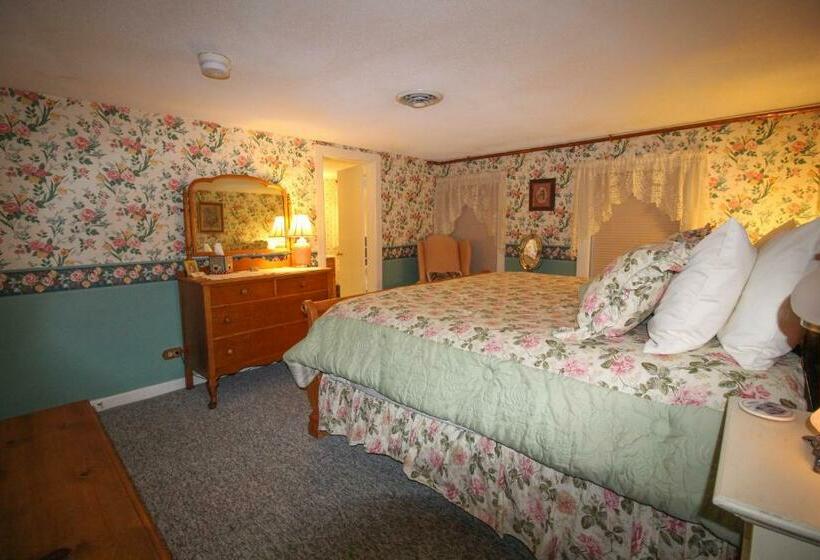 Номер Deluxe Кровать Кинг, The Nutmeg Inn