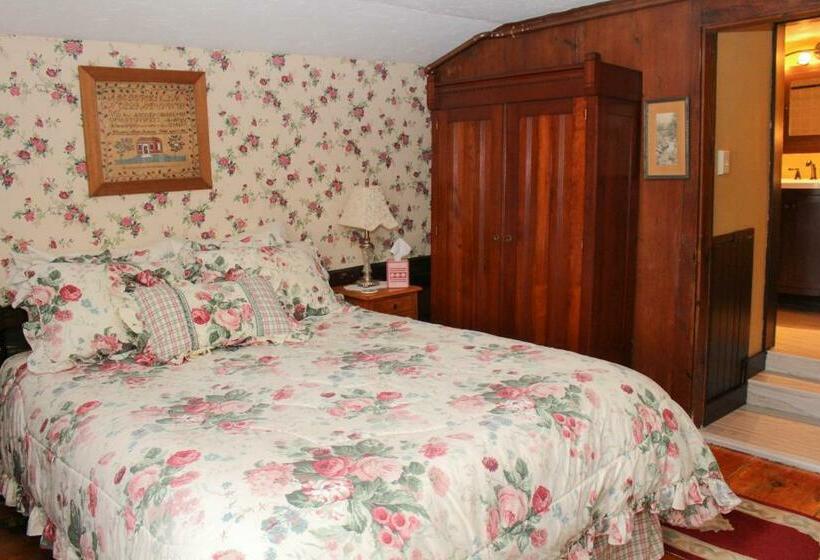 Номер Стандарт Вид на Сад, The Nutmeg Inn