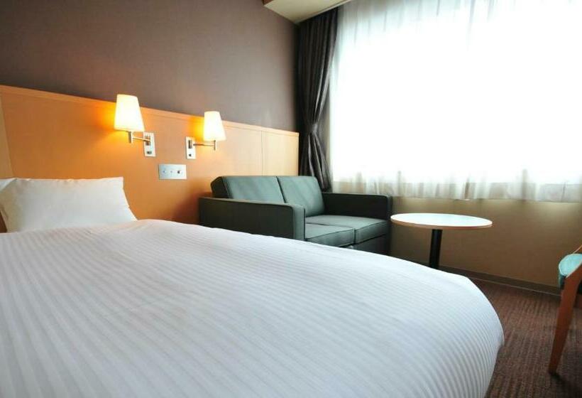 استودیوی استاندارد, Premium Green Hills