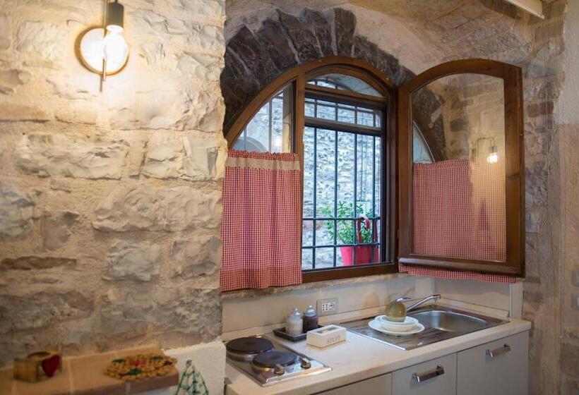 استودیوی استاندارد, Appartamenti San Francesco Spello