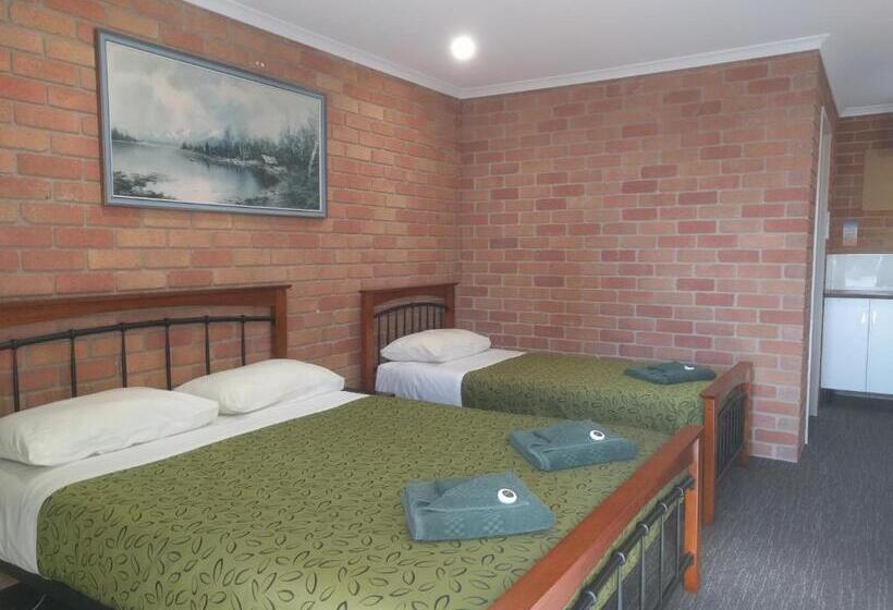 수피리어 룸, Travellers Inn Kaniva