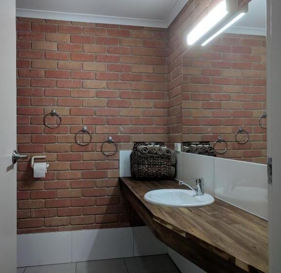 수피리어 패밀리 룸, Travellers Inn Kaniva