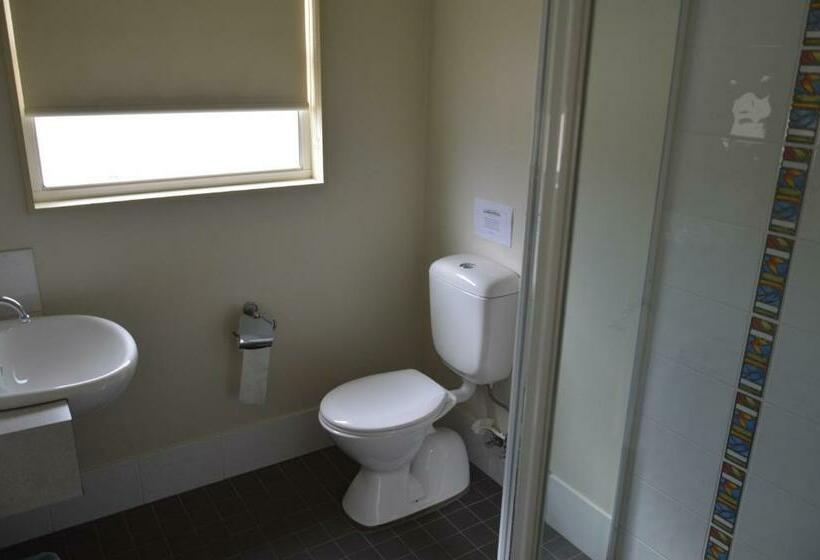 Номер Economy, Bathurst Goldfields Motel At 428 Conrod Straight Mount Panorama