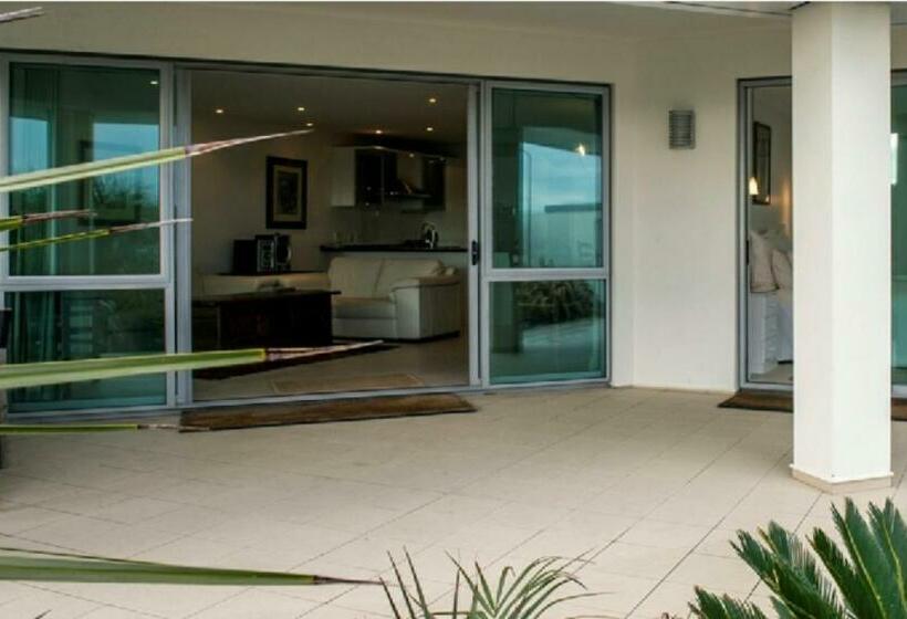 Апартаменты 3 Спальни, Cutterscove Resort Apartments