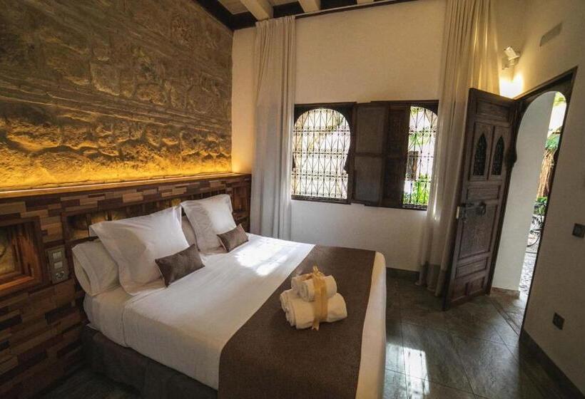 اتاق لوکس, Boutique Patio Del Posadero