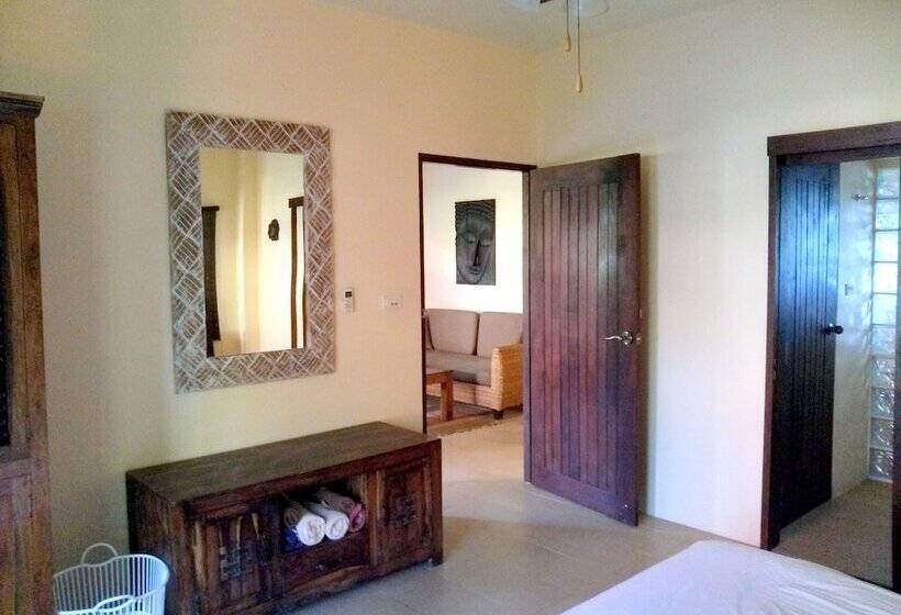 ویلای 2 خوابه, Baan Tropicana