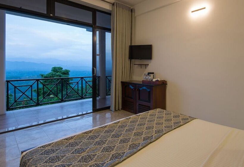Deluxe Kolmen Hengen Huone, Ceyloni Panorama Resort