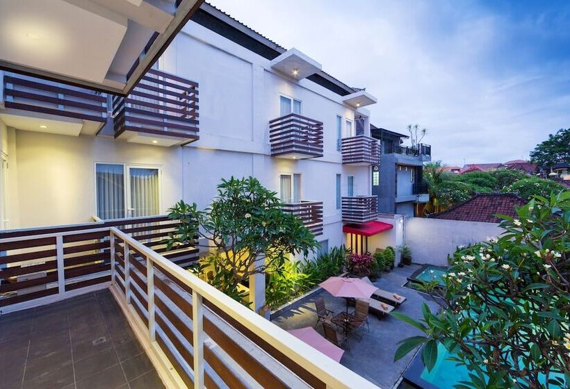 Номер Deluxe, The Rinaya Canggu By Ecommerceloka