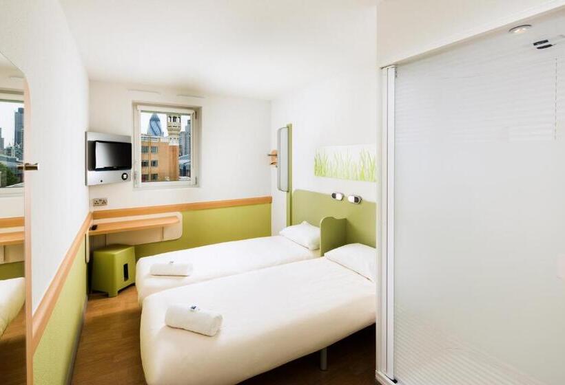 Номер Стандарт, Ibis Budget Hotel Edinburgh Park