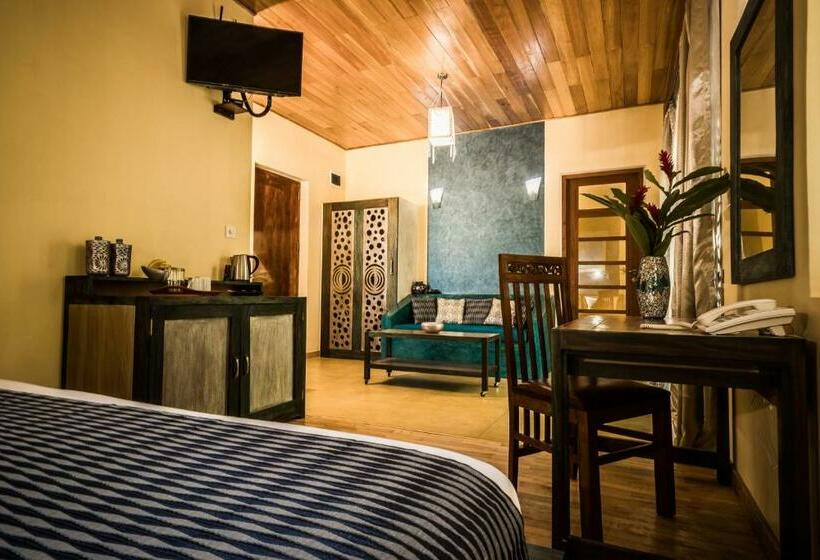 带山景的高级间, Yasmin Hill Longevity Resort   Former Galavilla Boutique Hotel & Spa