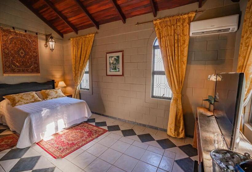 اتاق استاندارد, Pousada Camelot Inn
