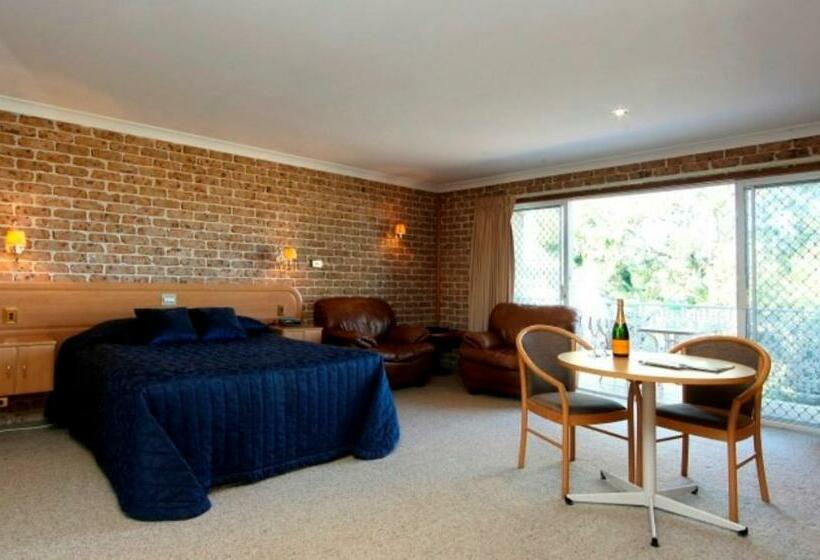 Люкс с гидромассажем, The Hermitage Motel   Campbelltown