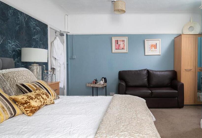 Quarto Estandar, Rosaire Guest House