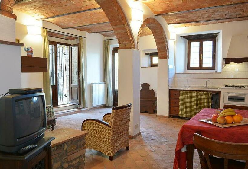 Апартаменты 2 Спальни, Agriturismo Torraiolo