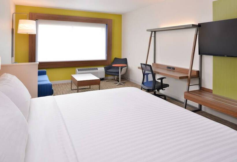 Люкс Адаптированный для Инвалидов, Holiday Inn Express & Suites Madison, An Ihg