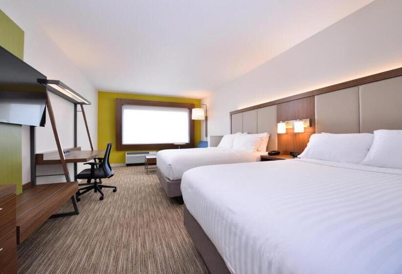 Люкс, Holiday Inn Express & Suites Madison, An Ihg