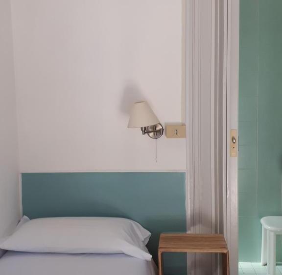 스탠다드 싱글 룸, Villa Dina