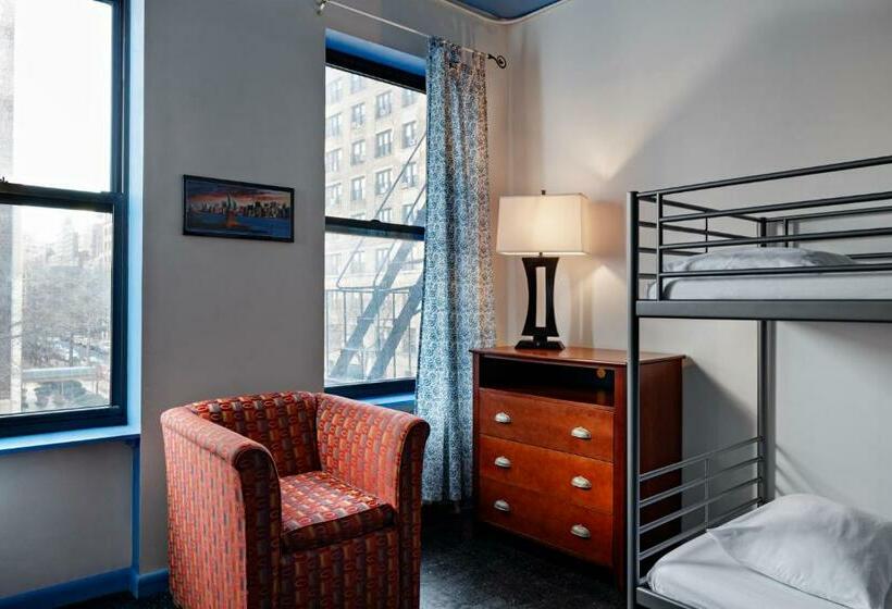 带共用卧室公用房间的床, Central Park West Hostel