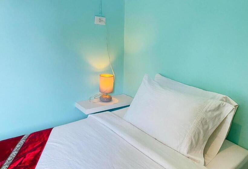 Quarto Estandar Individual, Canal Resort