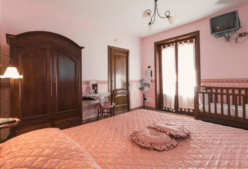 اتاق استاندارد با بالکن, Il Frescale Country House
