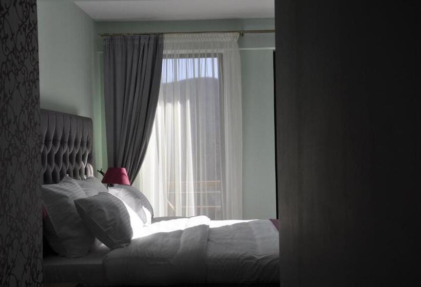 Люкс, Paj Hotelul Retreat & Spa