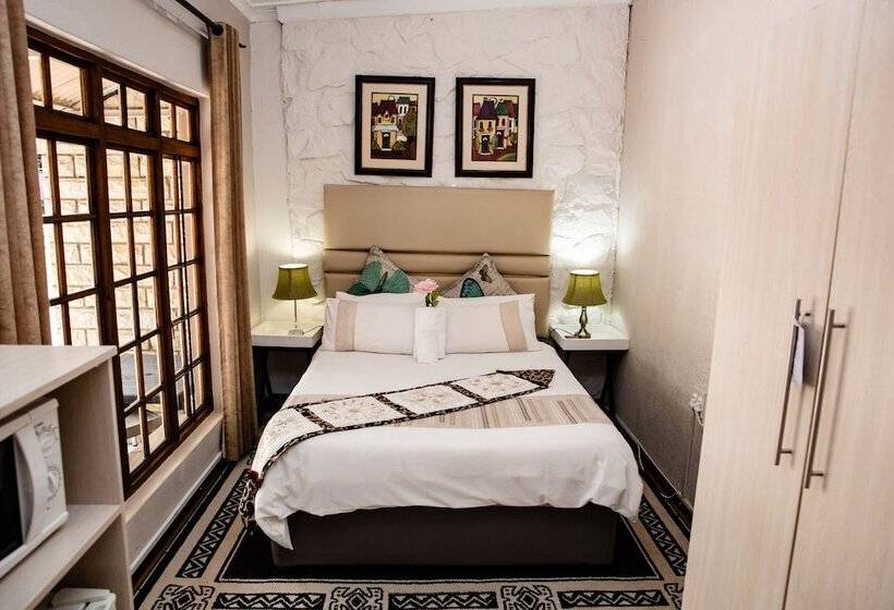 Семейный Номер, Woodpecker Guesthouse