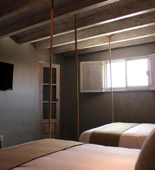 Quarto Quádruplo Deluxe, Damiana Boutique