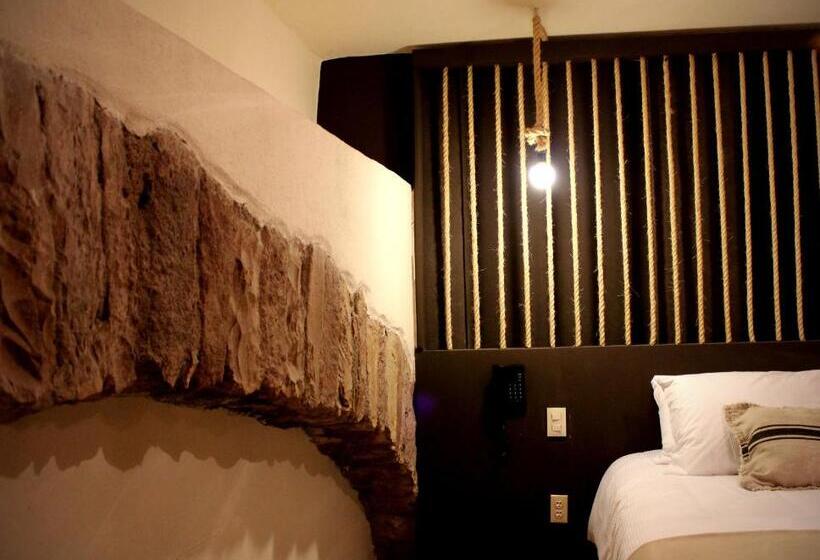 Quarto Deluxe, Damiana Boutique