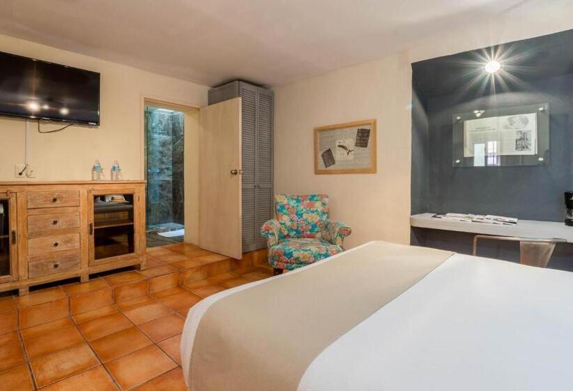 Quarto Deluxe, Damiana Boutique