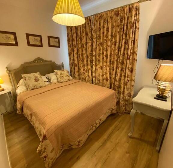 ویلای 1 خوابه با چشم‌انداز باغ, Grand Boutique