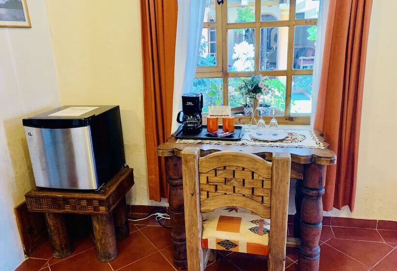 Люкс, La Casa De Mamá