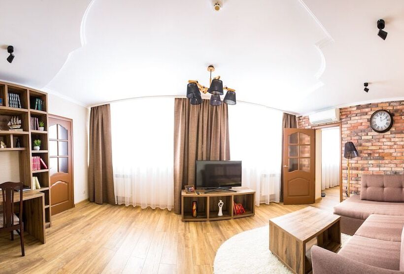 اتاق سوپریور, Saransk
