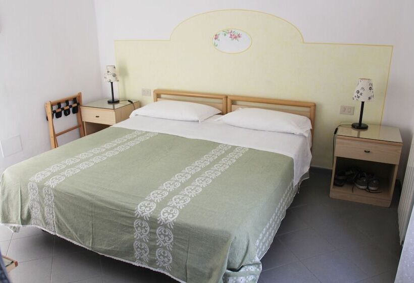 Номер Economy, Villa Cecilia