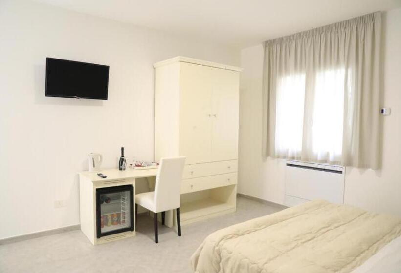 Номер Deluxe, B&b Allison Tropea