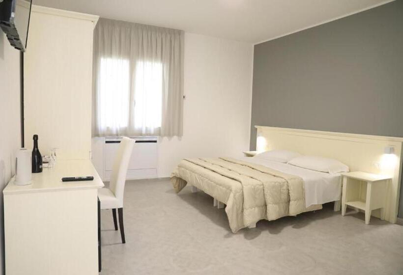 Номер Стандарт, B&b Allison Tropea