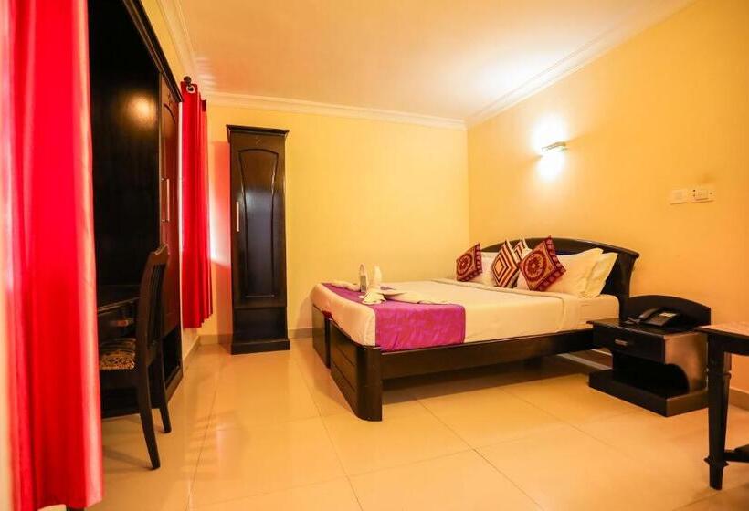اتاق استاندارد با تخت بزرگ, Emerald Inn
