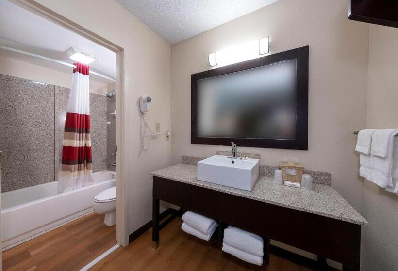 Номер Deluxe Кровать Кинг, Red Roof Inn Plus+ Huntsville – Madison