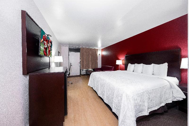 Люкс Кровать Кинг, Red Roof Inn Plus+ Huntsville – Madison