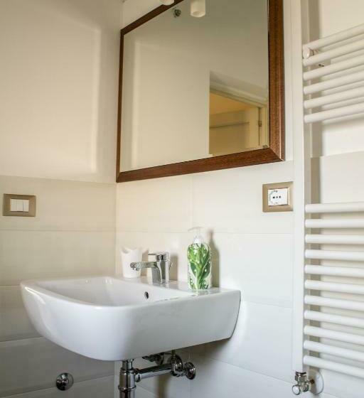 舒适型房间, B&b Giardino Di Pietra