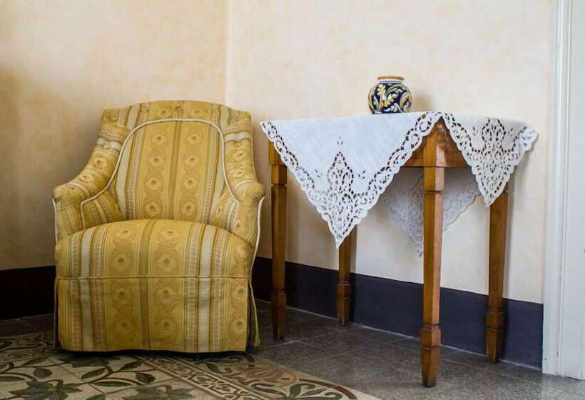 舒适型房间, B&b Giardino Di Pietra