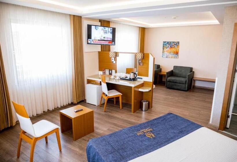 اتاق لوکس, Selçuk