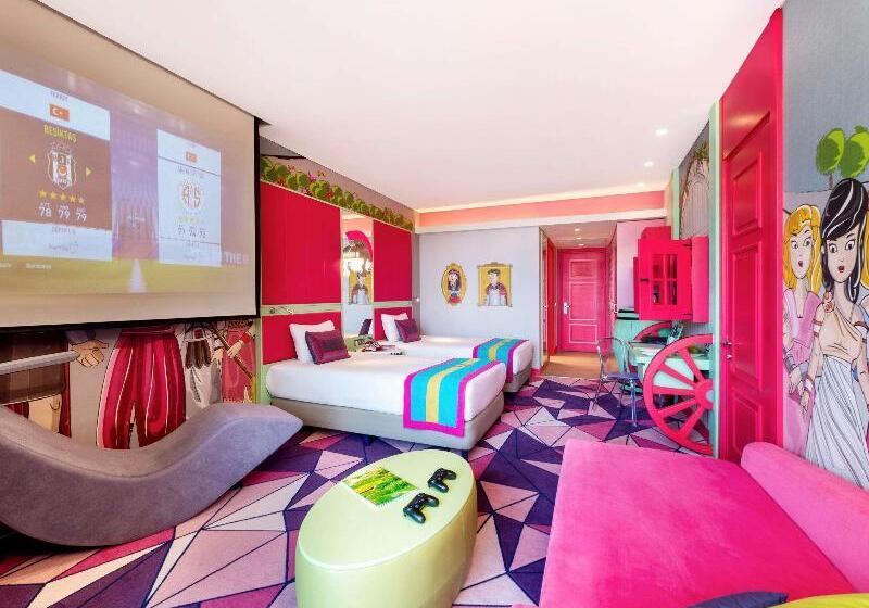 Номер Deluxe, The Land of Legends Kingdom Hotel  All in Concept